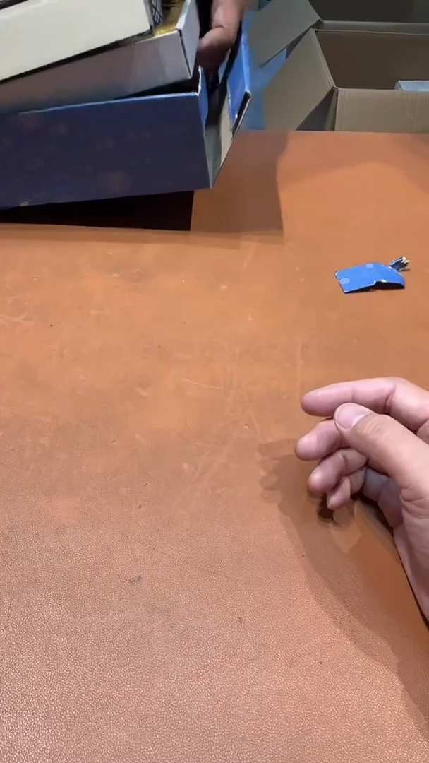 大*阿达西日瓷摆件063