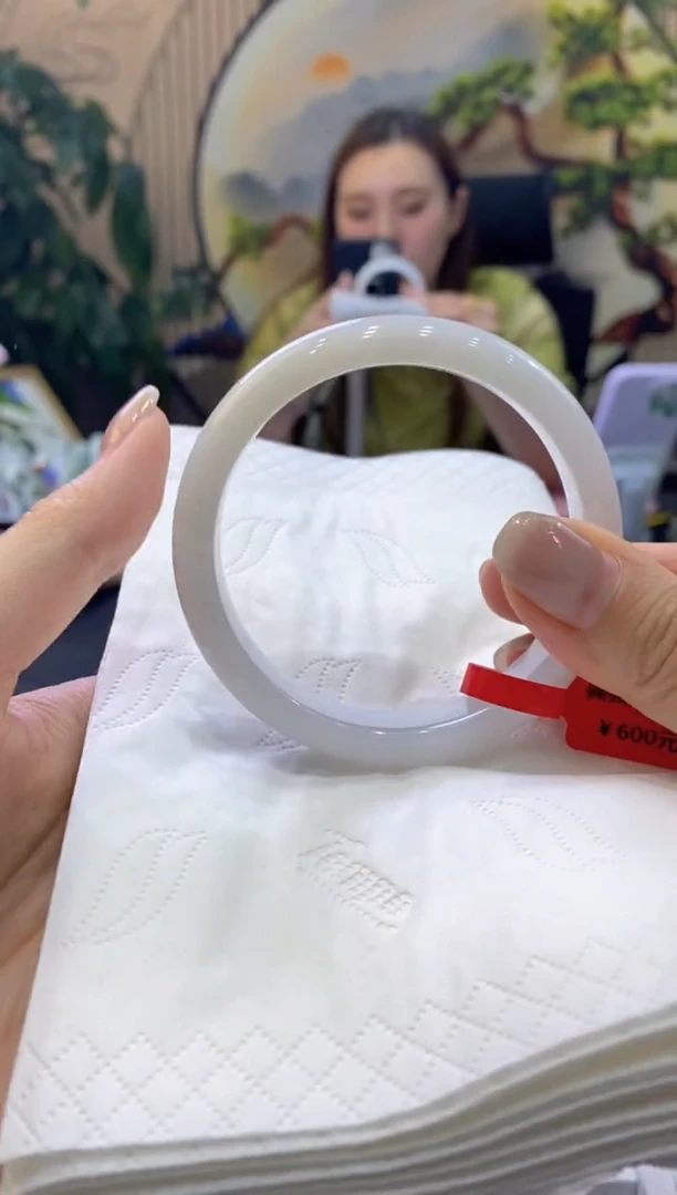 翡翠手镯未镶嵌00004125