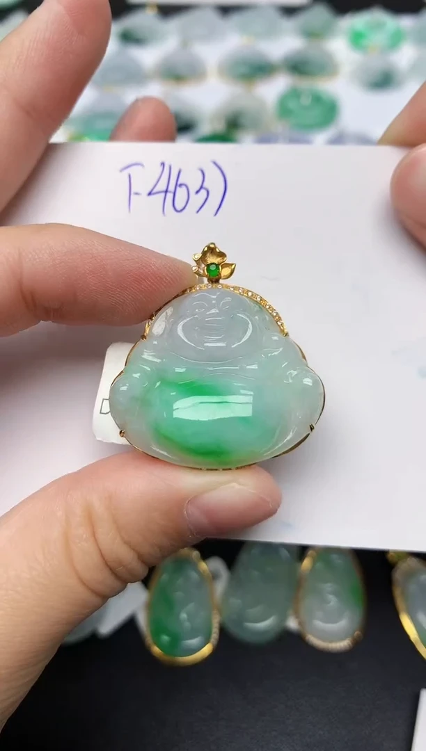 颈饰18K金镶嵌翡翠天然缅甸A货翡翠百元以上9元证书费自理
