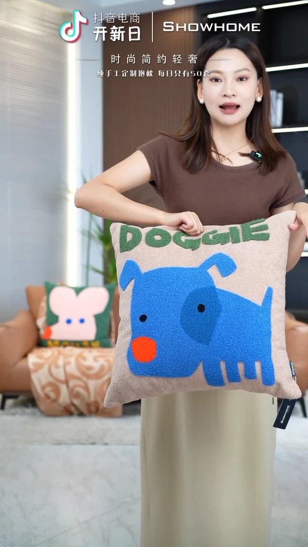 化纤毛巾绣卡通莱德狗50X50