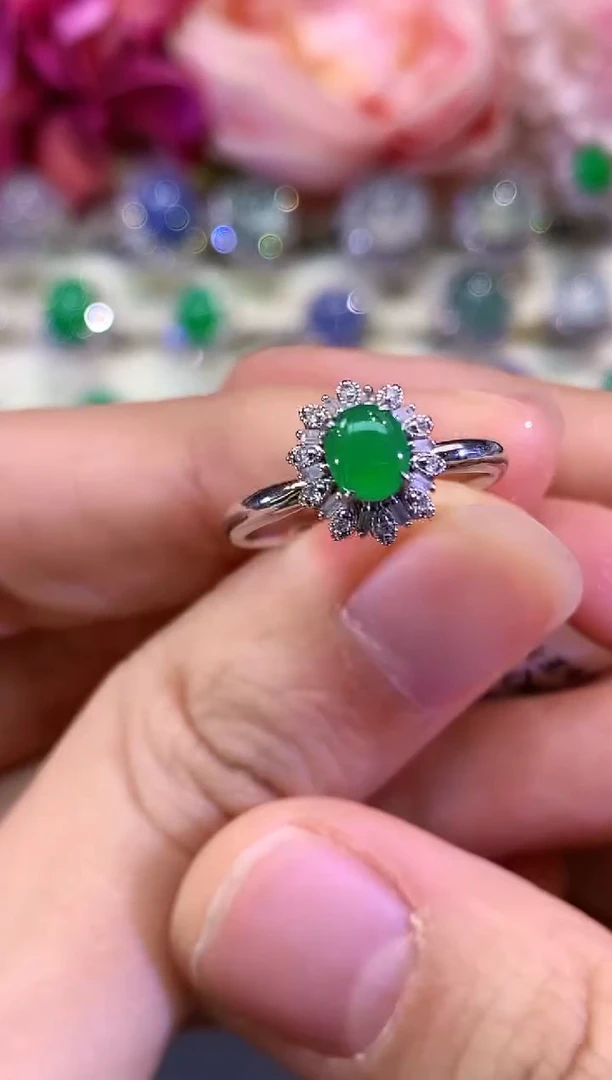 18K金镶嵌戒指翡翠B73