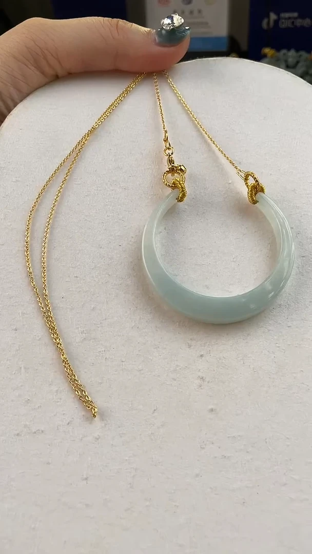 翡翠未镶嵌颈饰定制翡翠