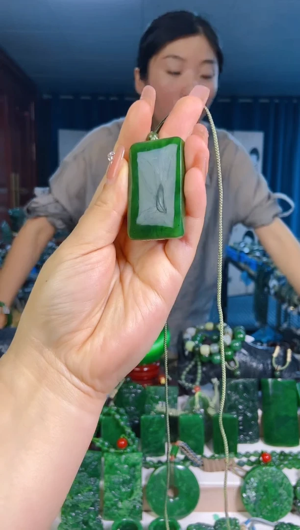 和田玉未镶嵌挂件1