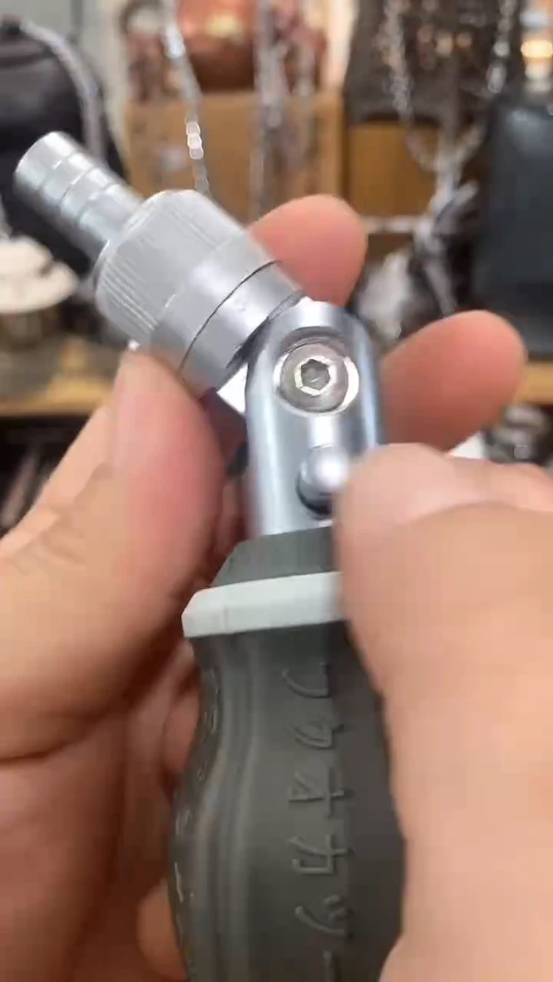 瓷片闪购商品  如图所示