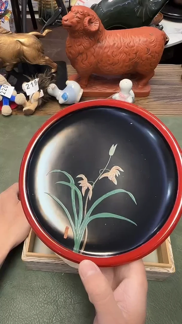 224分出木胎雕漆