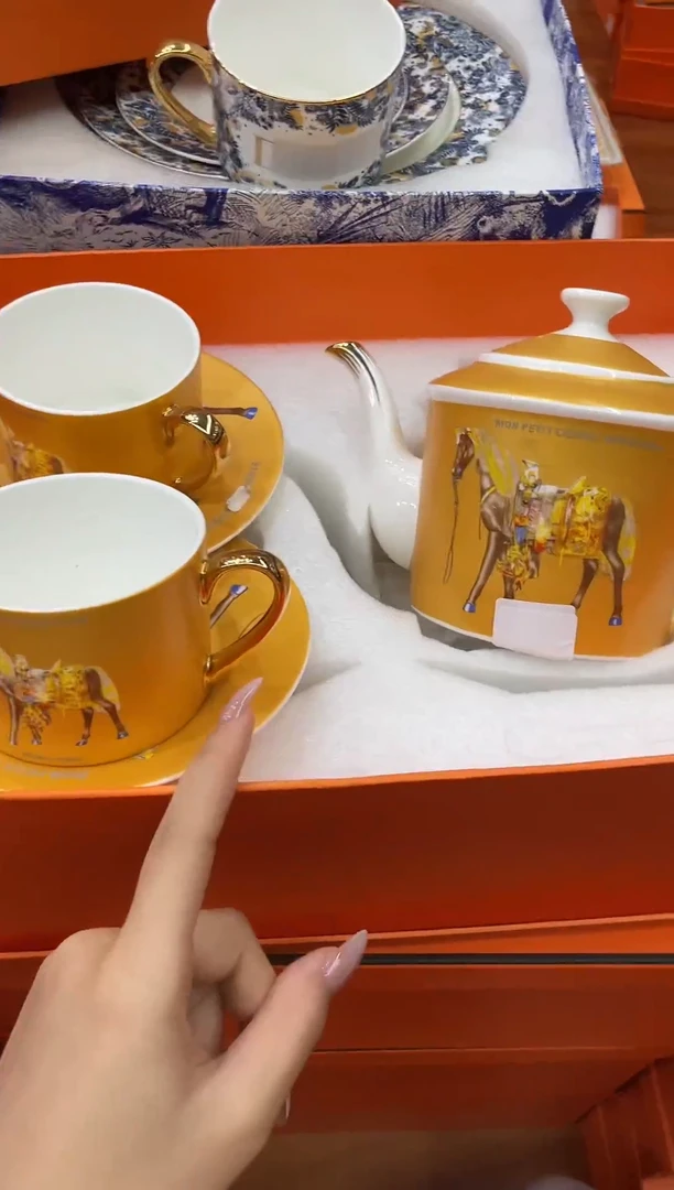 杯鸿辉家品牌瓷器，京东包邮！