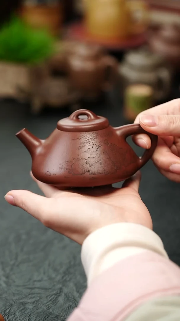 茶壶紫砂任周倩底槽清子冶