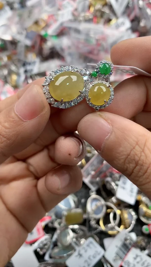 银S925镶嵌戒指翡翠777            1