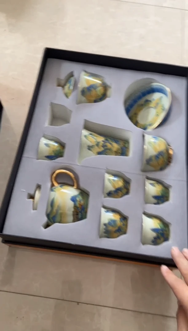 无运费险有瑕疵的摄影的产品有使用过的痕迹有点脏介意勿拍