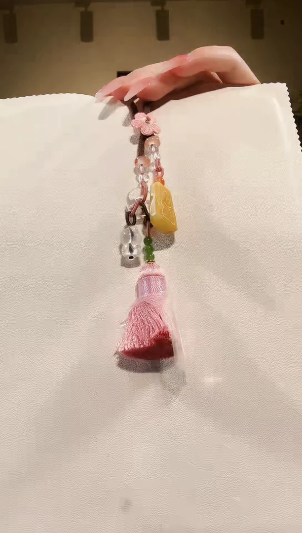 琥珀颈饰未镶嵌挂饰