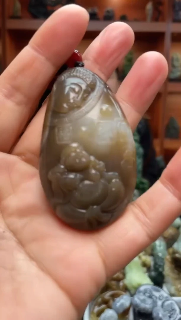 未镶嵌和田玉把件1