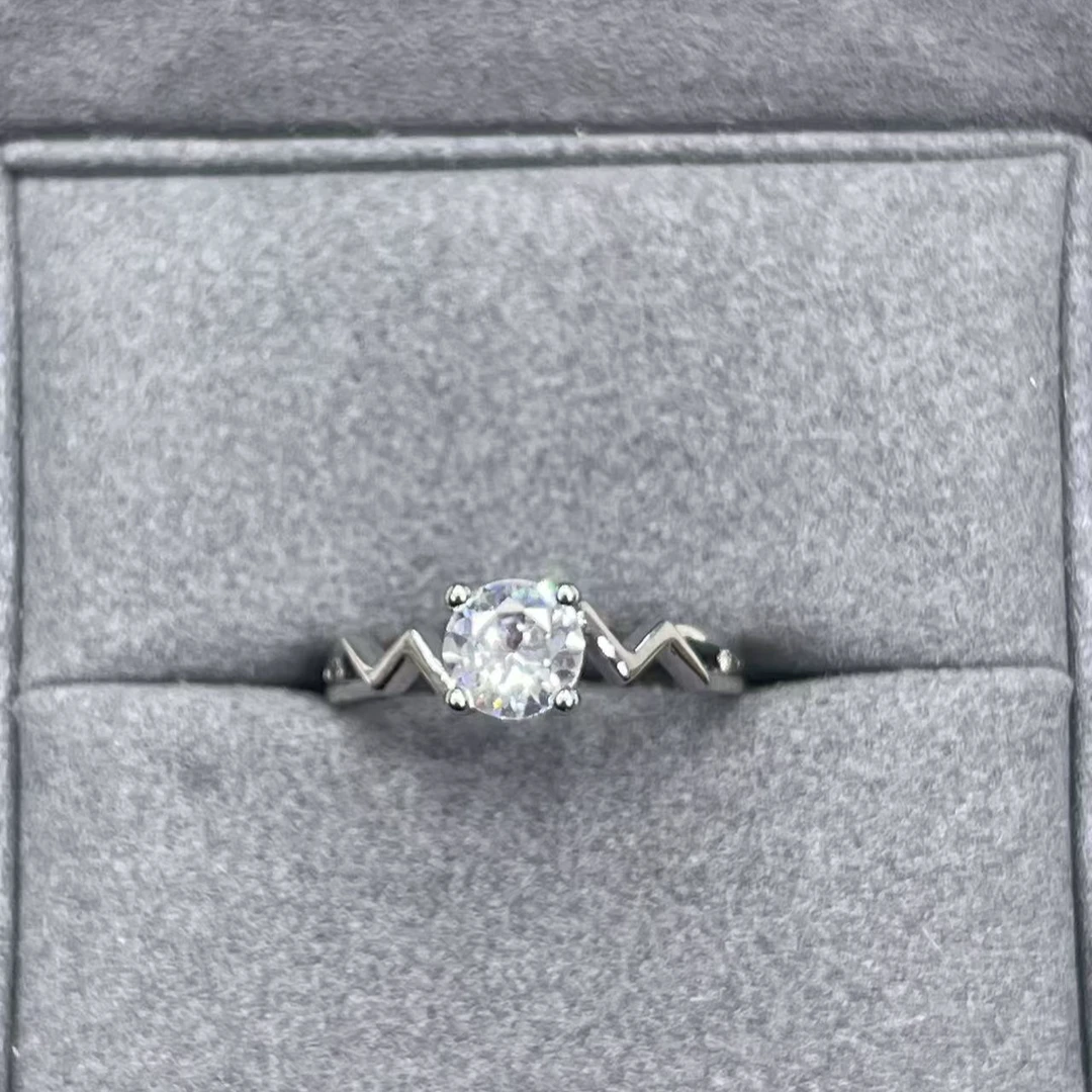 宝阁甄选白圆波浪戒指876