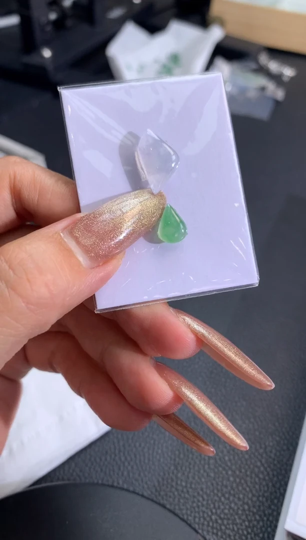 【闪购商品】定制翡翠未镶嵌翡翠