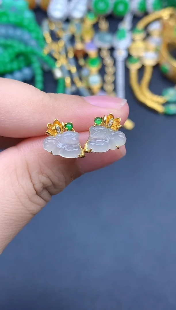 18K金镶嵌翡翠耳饰290-春日珠宝