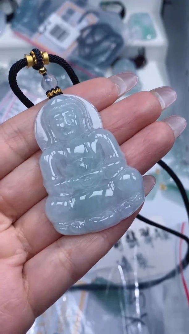 颈饰未镶嵌翡翠吊坠