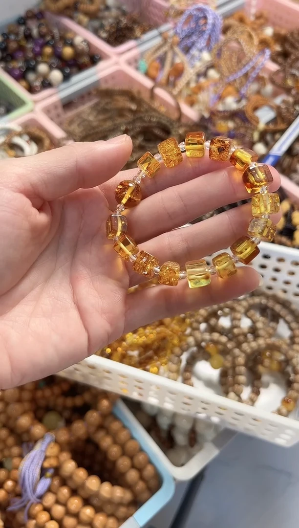 手串琥珀（花珀）未镶嵌花珀方糖搭配白水晶8mm