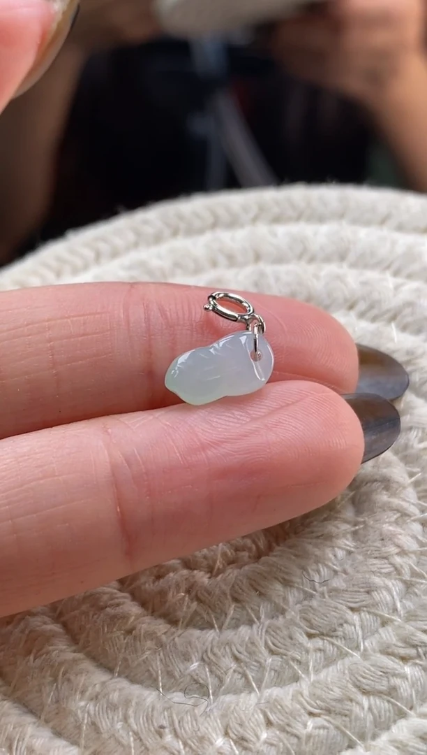 颈饰未镶嵌翡翠净货15280