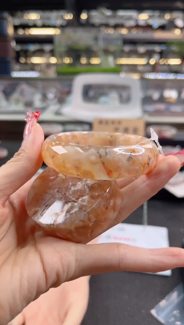 未镶嵌手镯石英质玉54圈口（赠品镯心）6751700