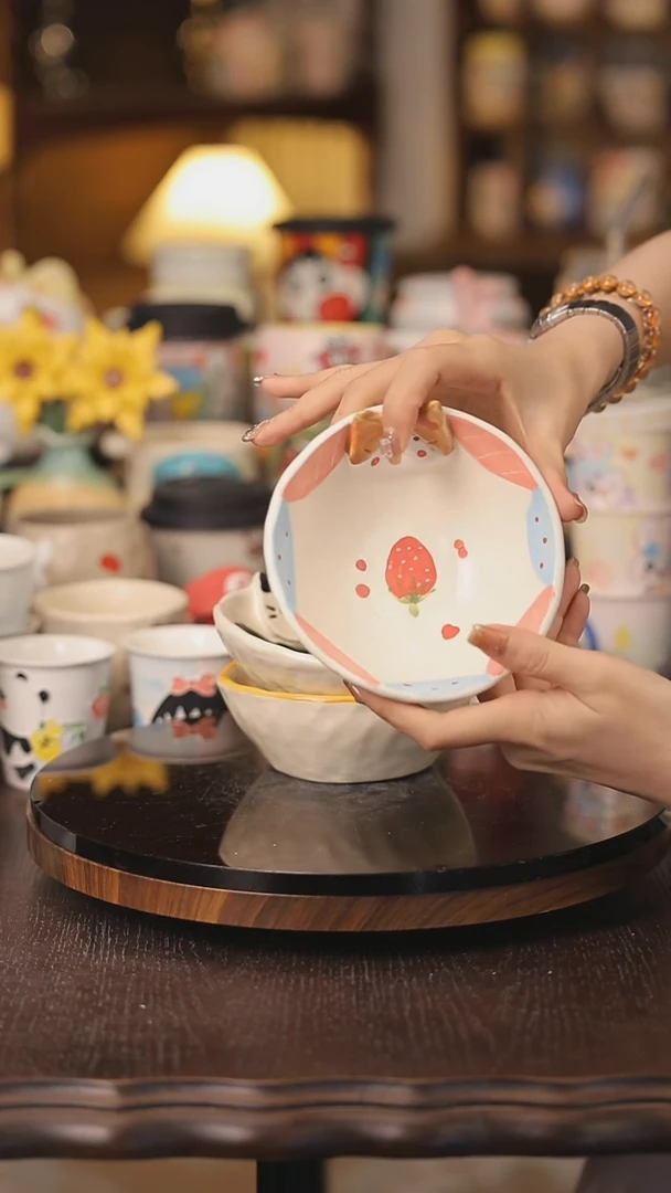 摆件景德镇釉下彩绘设计师款式陶瓷