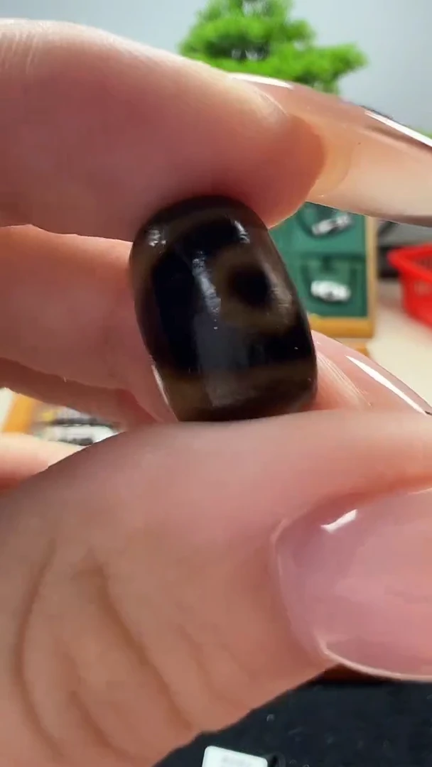 玛瑙/玉髓（覆膜）颈饰未镶嵌61.（微瑕随机发货）