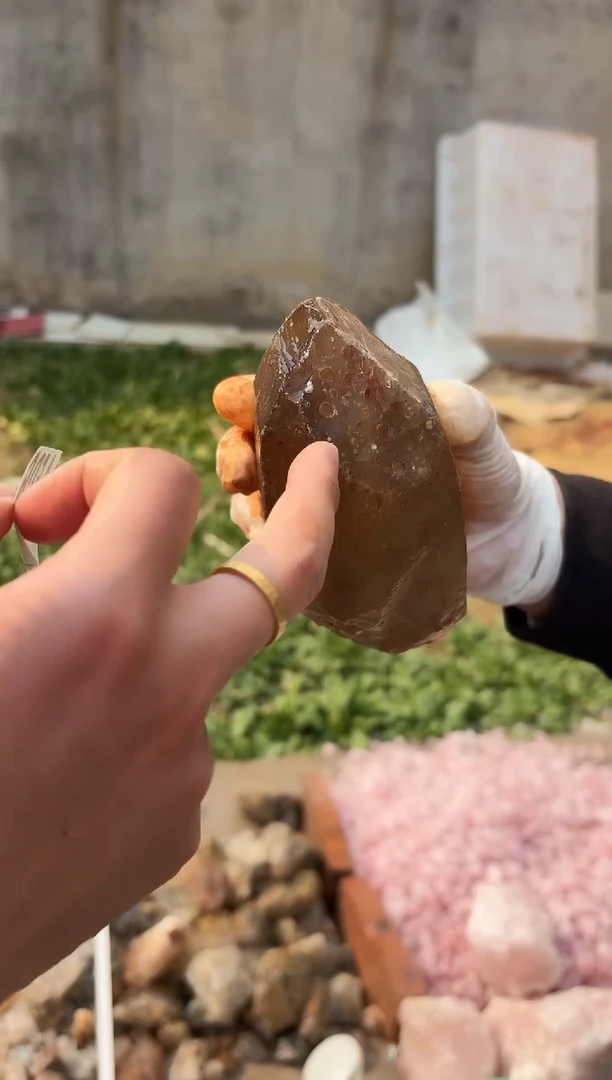 【闪购商品】水晶摆件未镶嵌茶水晶　596