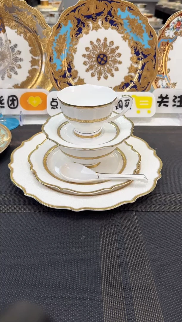 瓷片木**?摆台 4件套+杯碟  10套