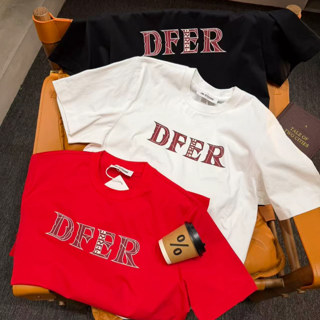 DIKALO FERRE/迪卡里奥 费雷D53DT022男士圣诞新年款休闲宽松半袖