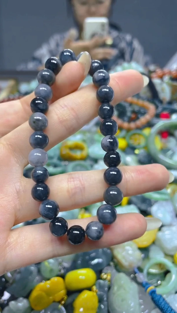 颈饰未镶嵌翡翠7MM/ U /翡翠A货，一件也是批发价
