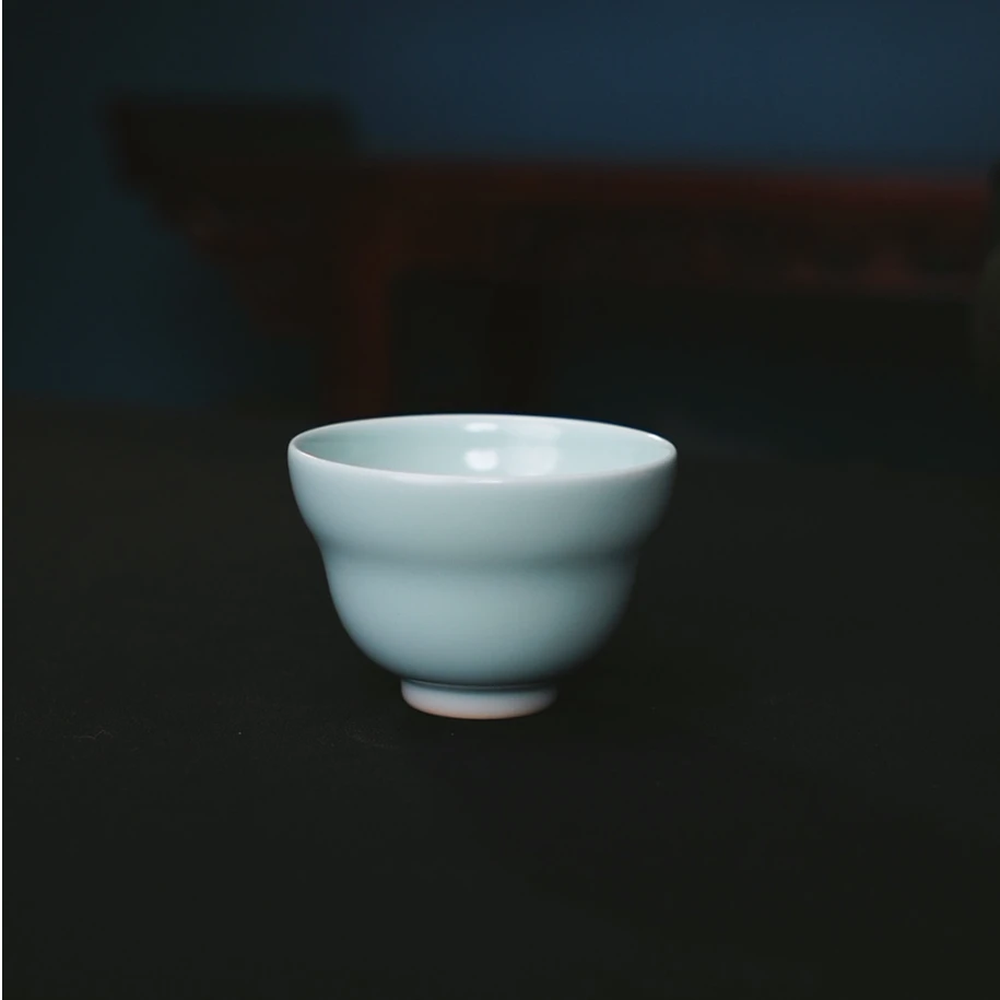 汝瓷双省工侯全力仿古月白手签款主人杯手工薄胎无纹不开片茶具