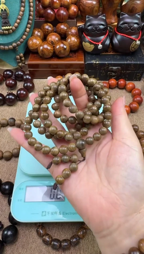 檀香木手串/手链老料手串0.8多圈/