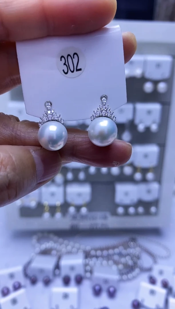 银S925镶嵌耳饰淡水珍珠302