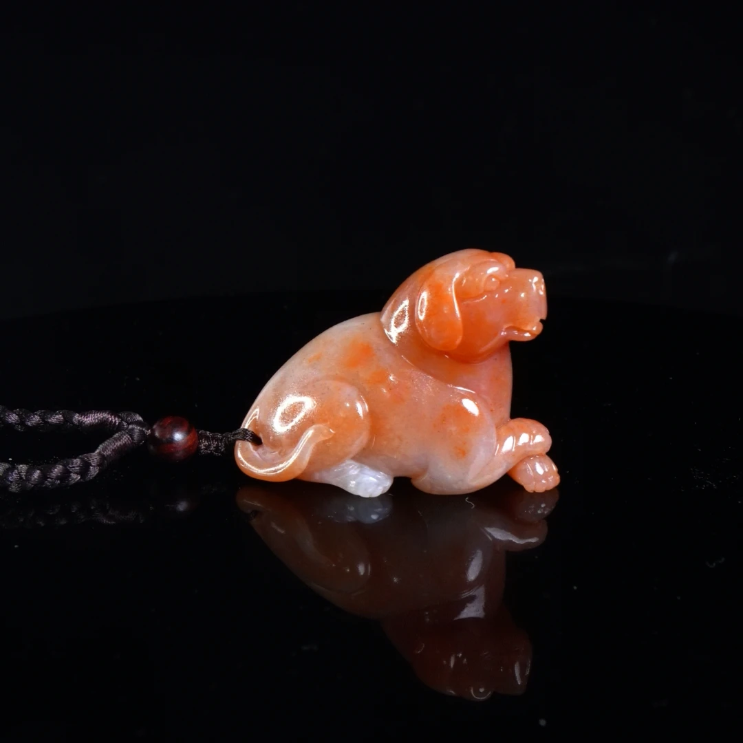 Lot.17.水洞高山万事如意手把件105.6克6.8x3x4.7cm