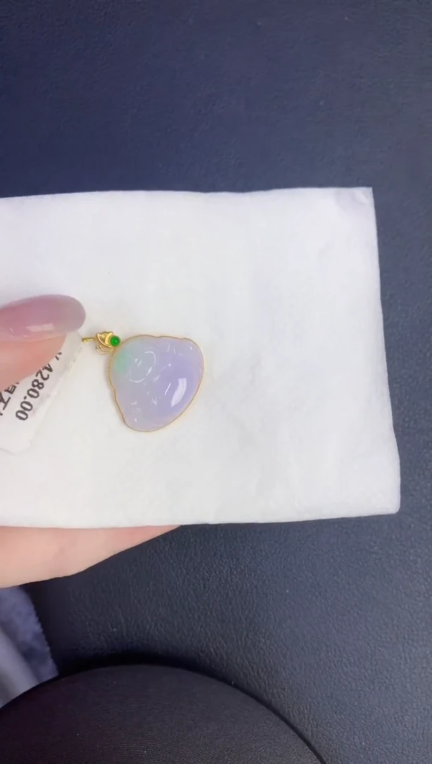 颈饰18K金镶嵌翡翠缅甸天然翡翠A货