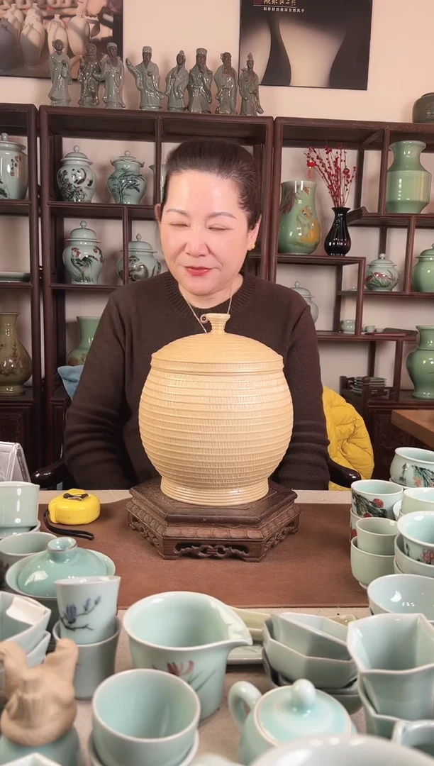 纯手工 草木灰 盖罐