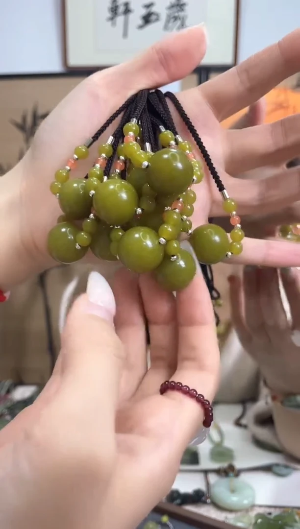 【闪购商品】岫玉吊坠未镶嵌多样性发货其中发一