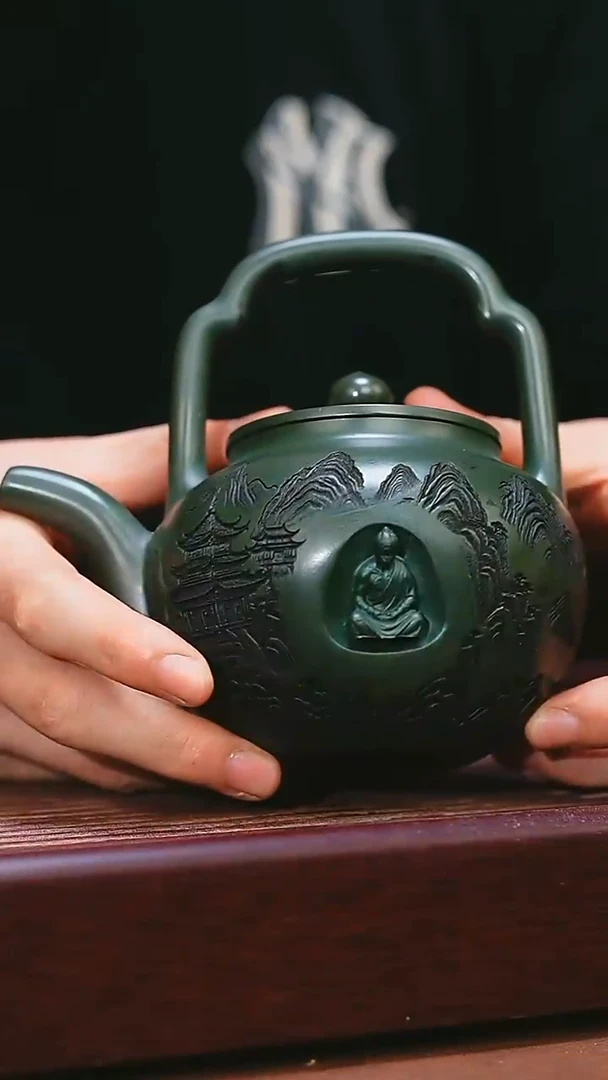 宜兴原矿紫砂  绿泥提梁