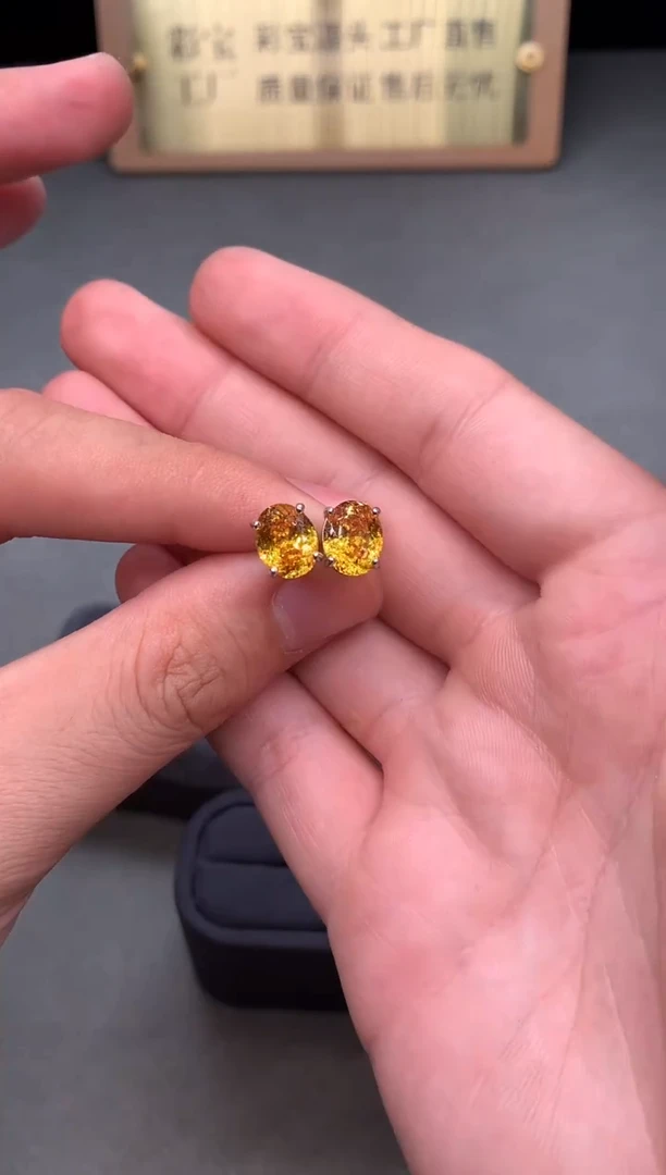 银S925镶嵌耳饰碧玺2222