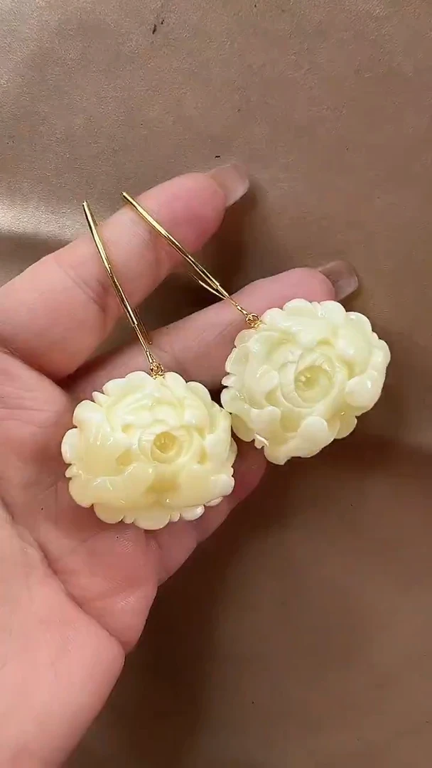 琥珀颈饰未镶嵌耳环