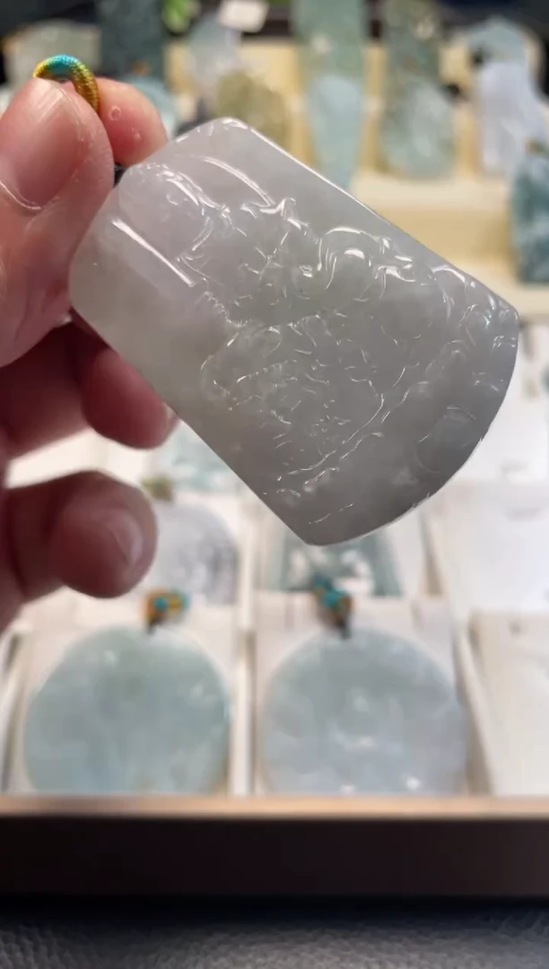 颈饰未镶嵌翡翠12/07/132