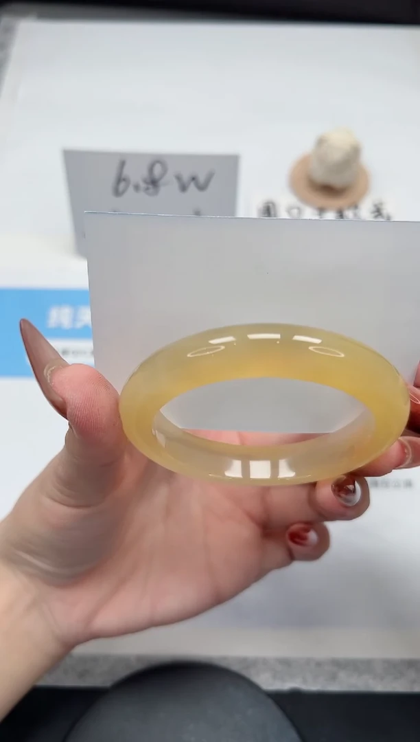 【闪购商品】玛瑙/玉髓手镯未镶嵌332/56.4香槟