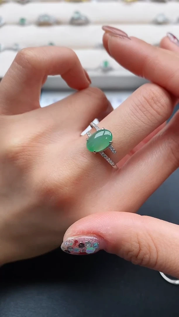 银S925镶嵌戒指翡翠3333333+1
