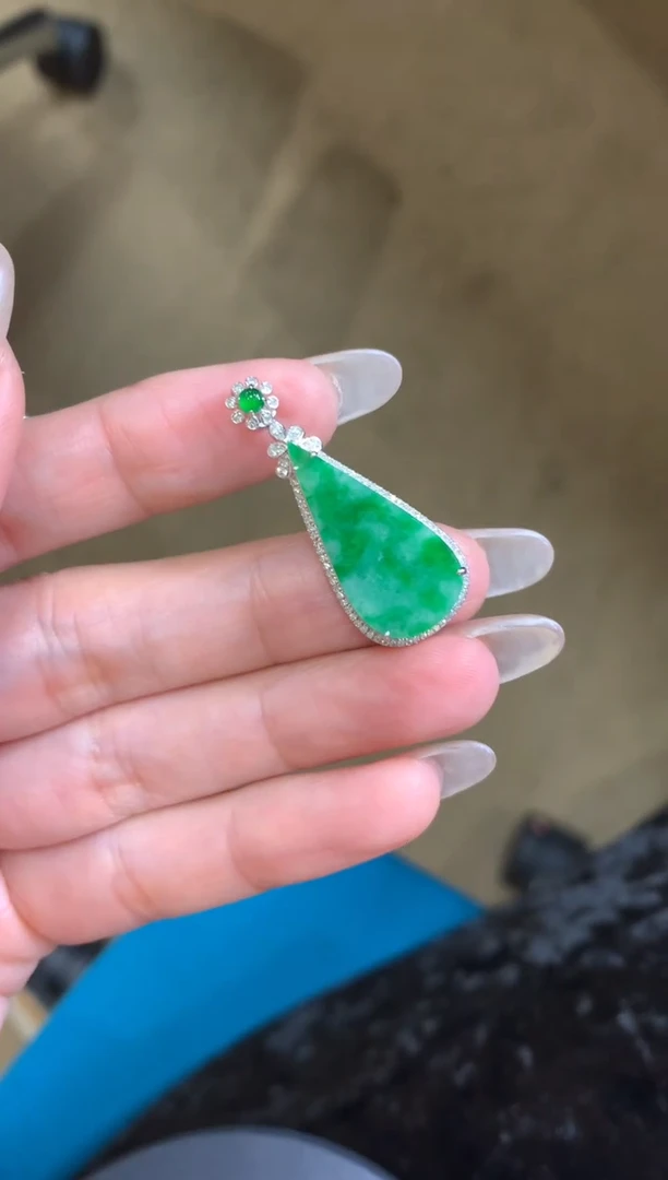 吊坠(不含链)18K金镶嵌翡翠翡翠