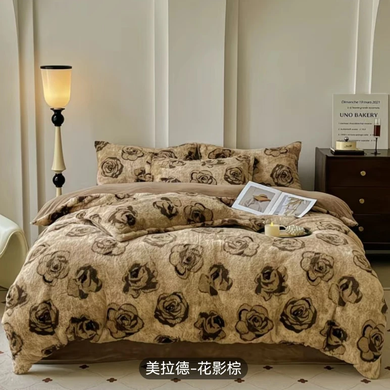 《春棱好物》新花色加厚加棉牛奶绒被冬季保暖双人加厚被子褥子1