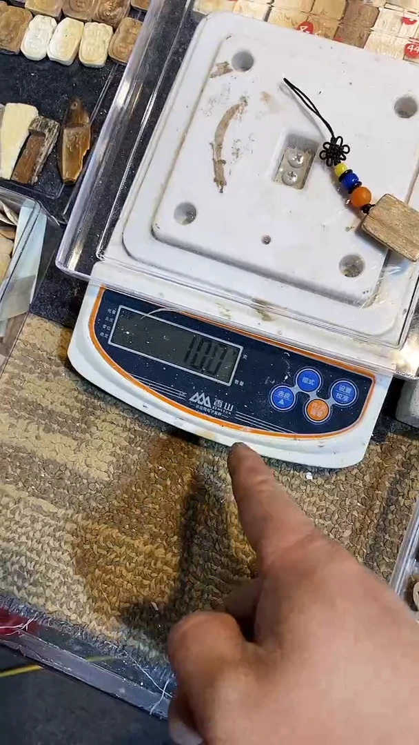 泥塑小把玩件摆件