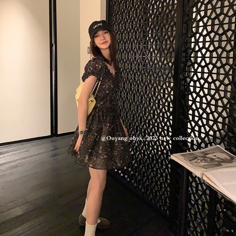 区区欧阳法式碎花短袖连衣裙女夏季新款设计感小众小个子裙子
