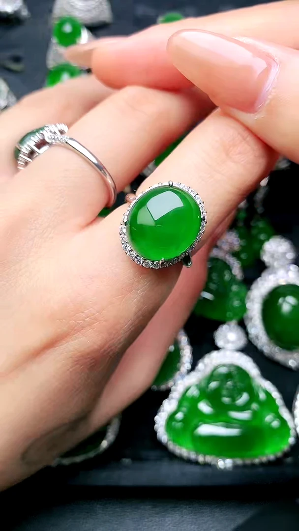【闪购商品】翡翠戒指银S925镶嵌蛋面女戒