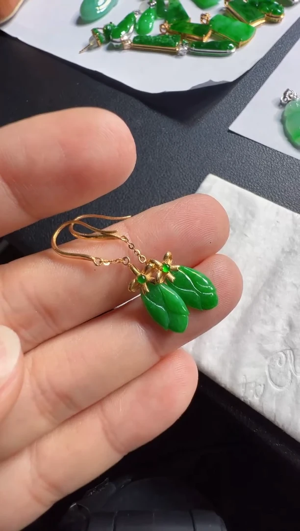 未镶嵌翡翠耳饰1580