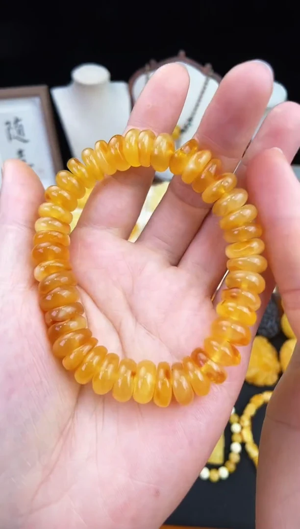 琥珀未镶嵌珠宝奇石柒月