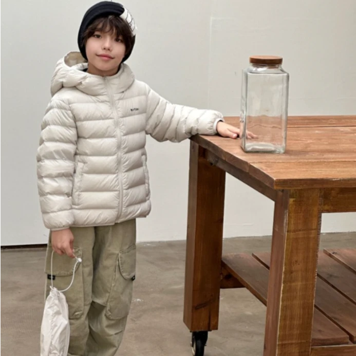 【栋老板推荐】95白鸭绒冬季轻薄款时尚保暖连帽外套儿童款/8001