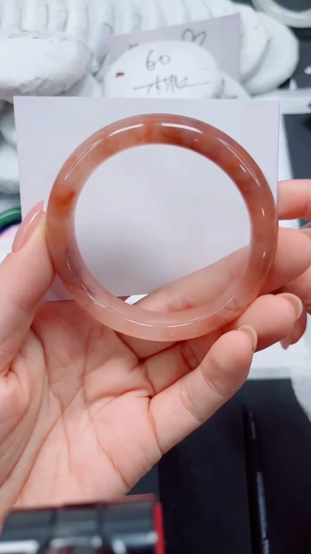 未镶嵌手镯石英质玉270-55.4